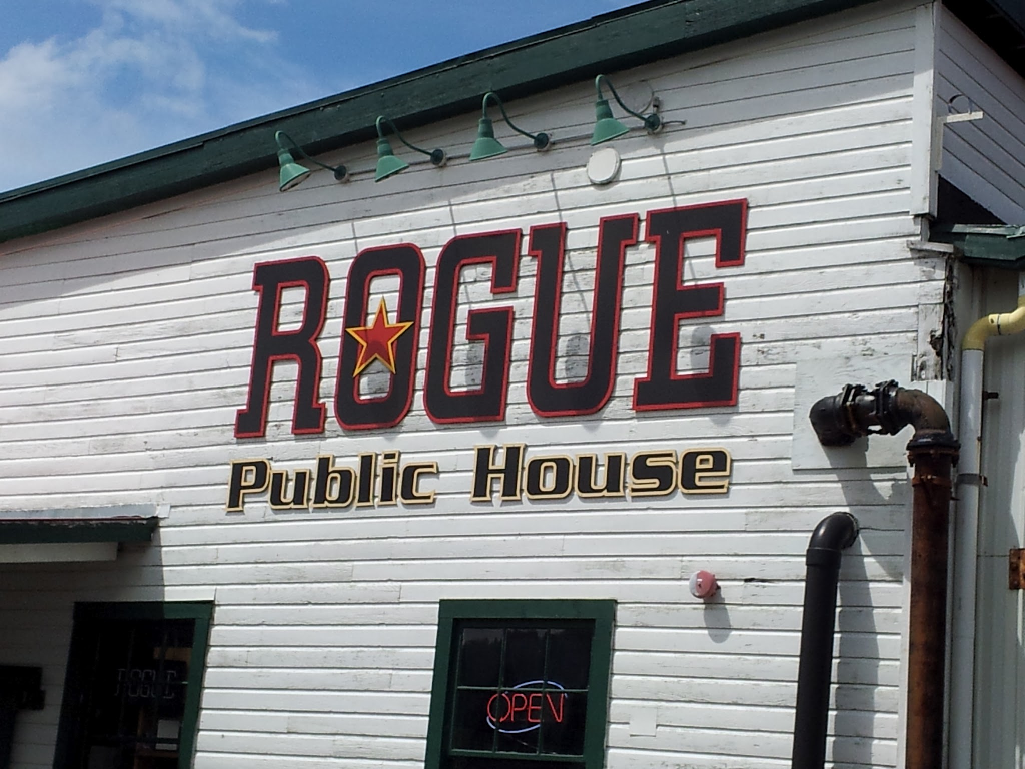 Rogue Public House